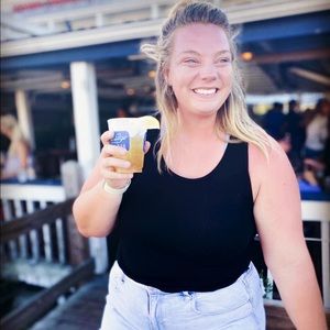 Meet your Posher, Hunter